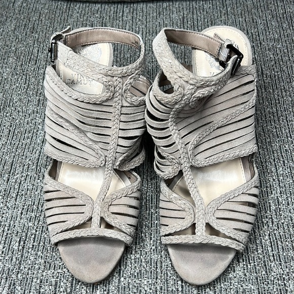 Vince Camuto Janil open toe suede sandals size 10 - Picture 2 of 13